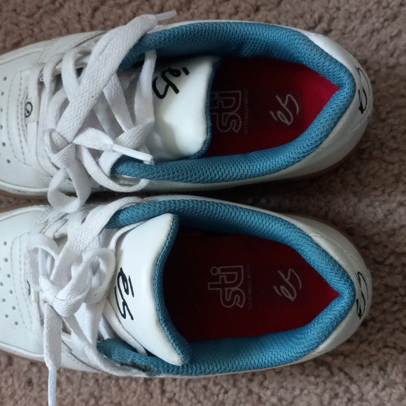eS skate shoes size 5.5 - Picture 6 of 6